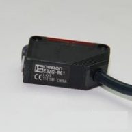 Cảm biến quang E3ZG-R61-S 2M