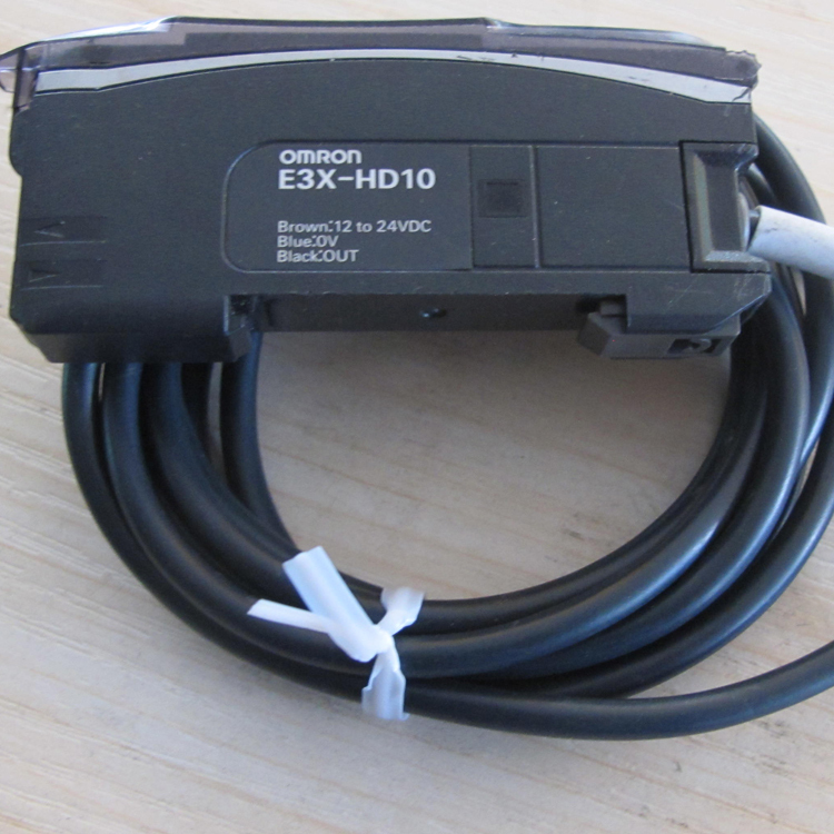 Cảm biến E3X-HD10